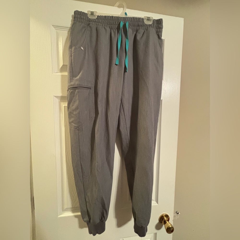 FIGS Zamora Graphite Scrub Pants
